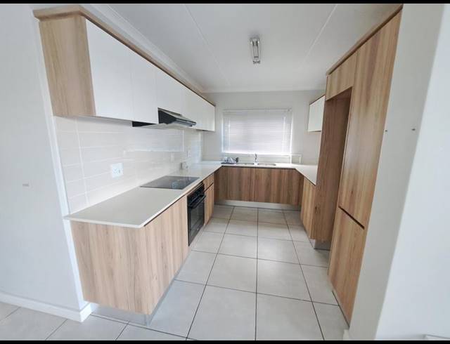 3 BEDROOM APARTMENT FOR SALE IN BLYDE RIVERWALK ESTATE